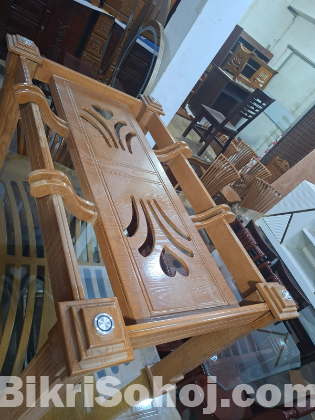 Dinner set 4/6 seater